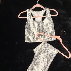 Evolution & Creation Active Snakeskin Set